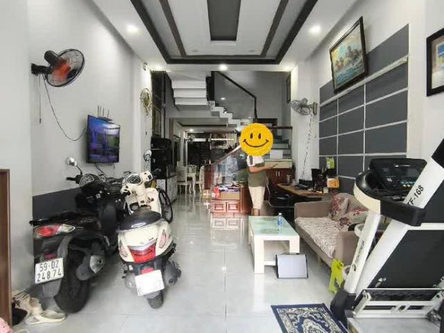 Nhà bán tại Khuôn viên UBND Thành phố Hồ Chí Minh, Thành phố Hồ Chí Minh