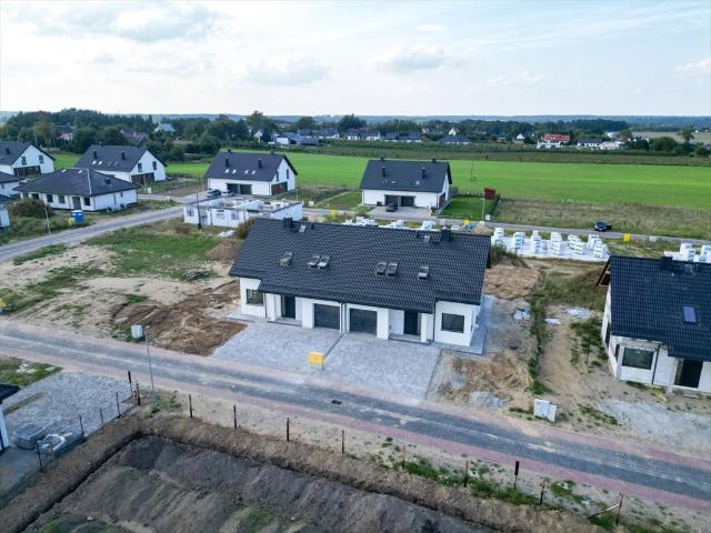 Dom na sprzedaż w Głobino, Pomorskie