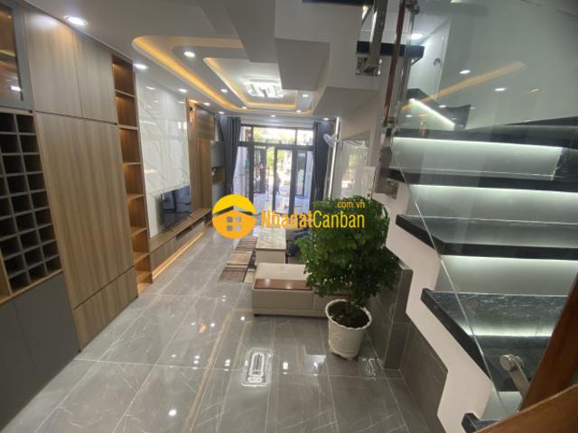Nhà mặt phố bán