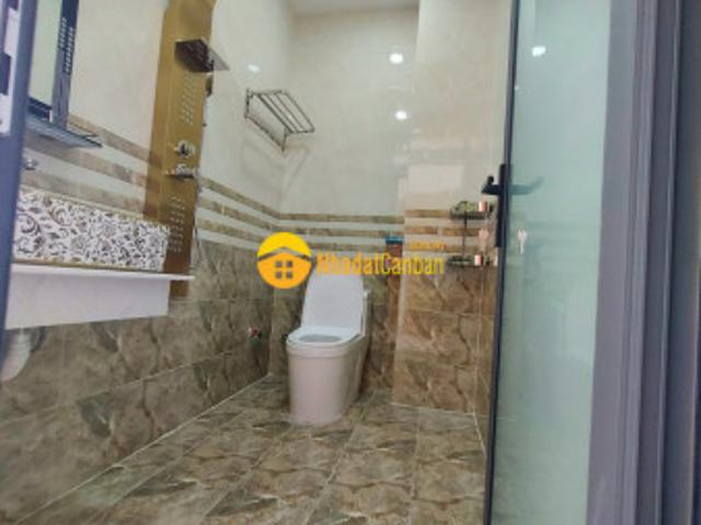 Nhà mặt phố bán