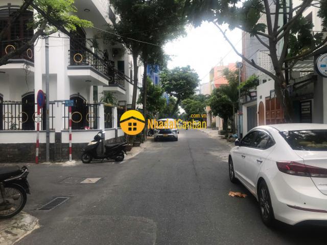 Nhà mặt phố bán