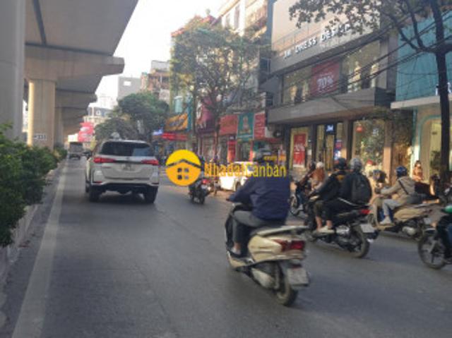Nhà mặt phố bán