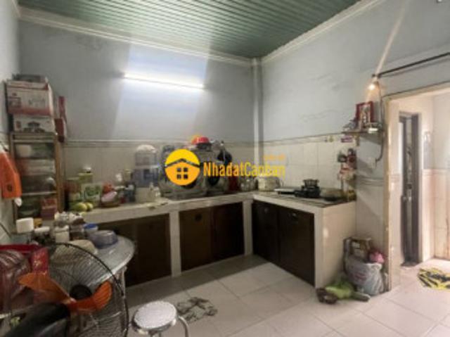 Nhà mặt phố bán