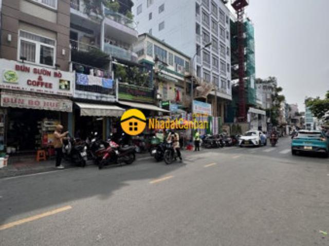 Nhà mặt phố bán