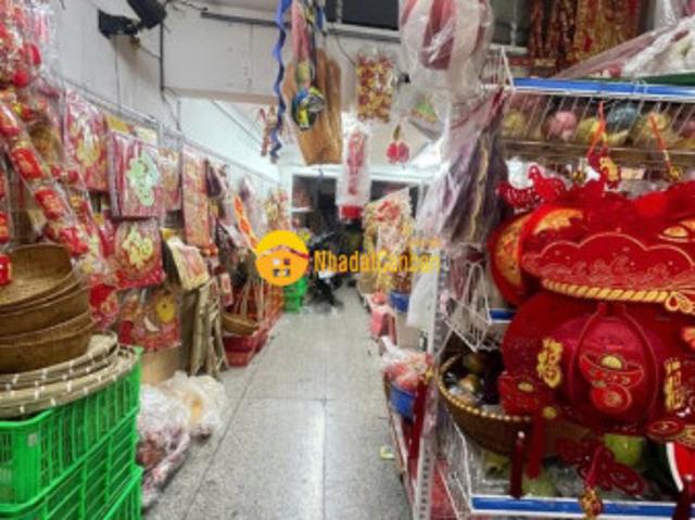 Nhà mặt phố bán