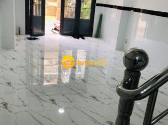 Nhà mặt phố bán