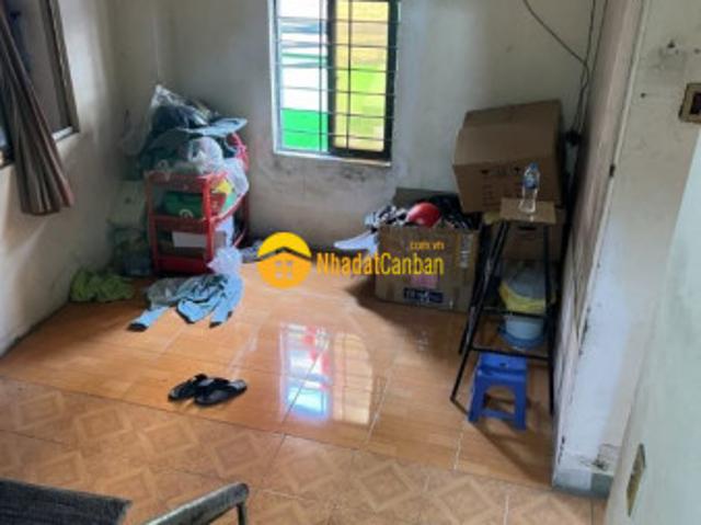 Nhà mặt phố bán