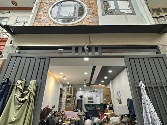 Nhà bán tại Hoàn Kiếm, Hà Nội