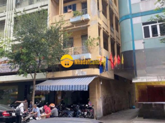 Nhà mặt phố bán