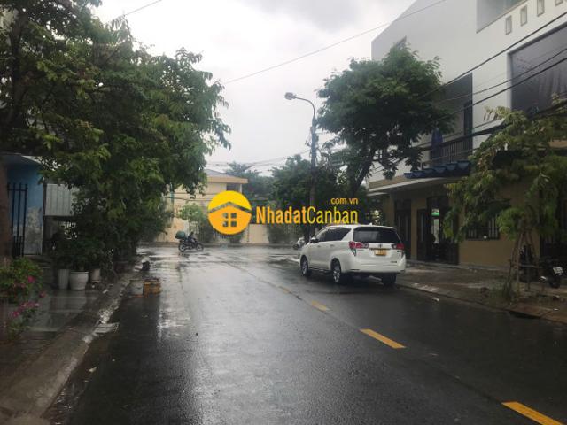Nhà mặt phố bán