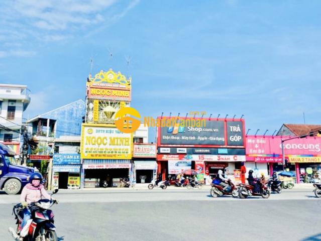 Mặt bằng bán