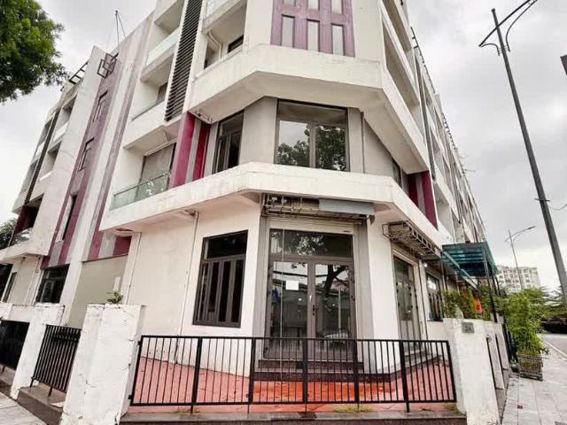 Nhà mặt phố bán tại Hoàn Kiếm, Hà Nội