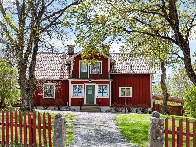 Gård till salu i Stockholm