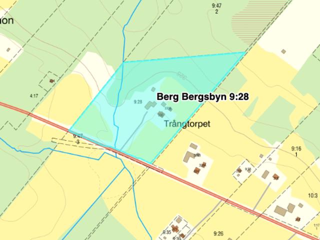 Gård till salu i Brattmon, Hoverberg