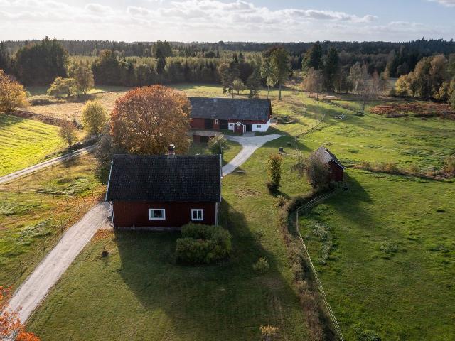Gård till salu i Dönjanet, Kronobergs län