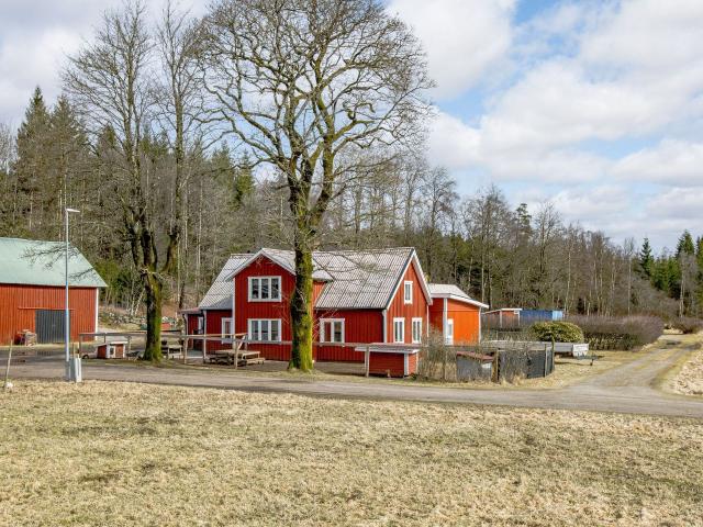 Gård till salu i Halland