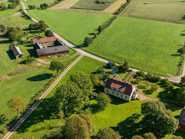 Gård till salu i Övreby, Hallands län