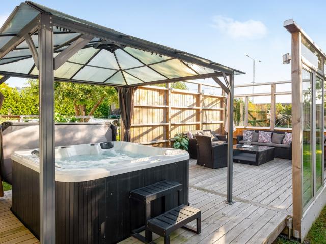 Villa till salu i Sundbyberg, Stockholm