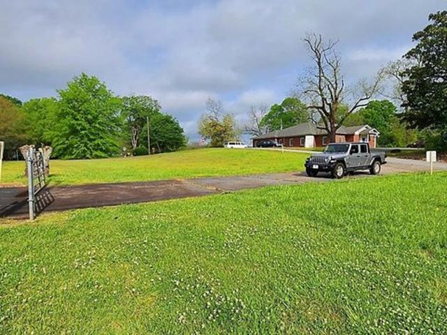 Land for sale in Hamilton, Georgia