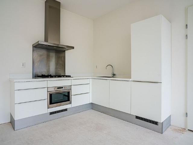 Appartement te huur in Zuid, Amsterdam