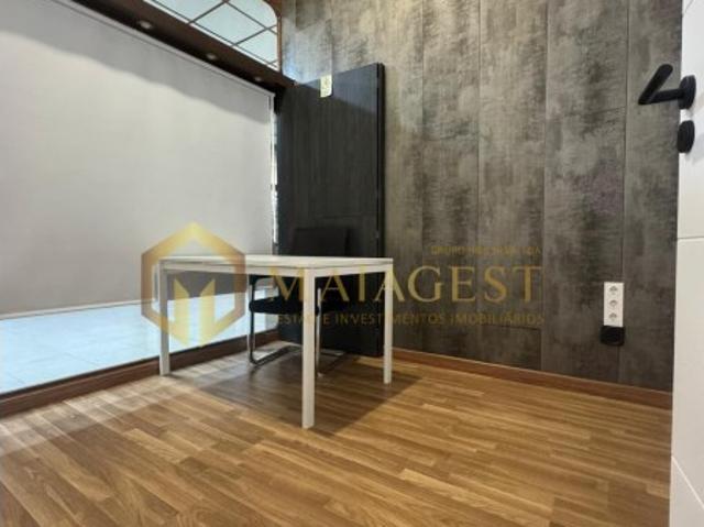 Escritório alugar em Maia, Gueifães