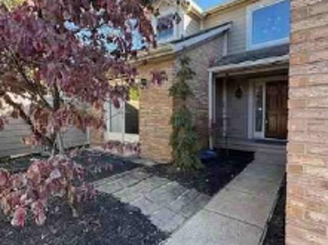 Condo for sale in Roselawn, Ohio