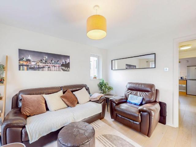 Apartment for rent in London Borough of Lewisham, Greater London