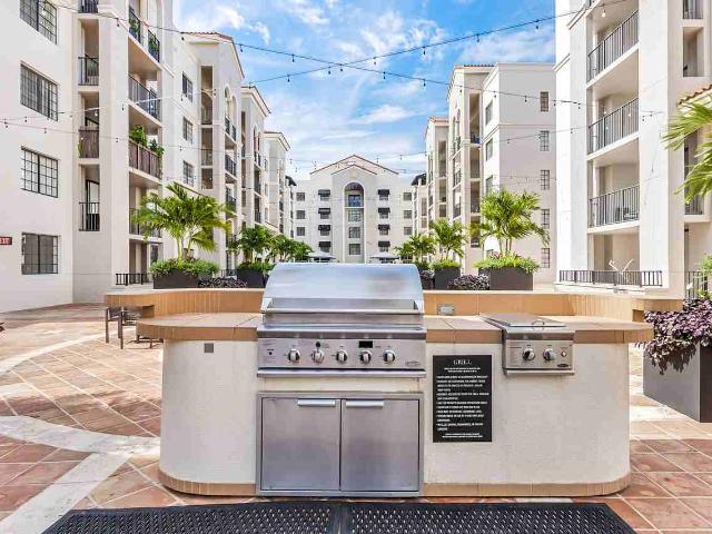Apartment for rent in Coral Gables, Florida