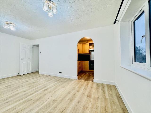 Apartment for rent in Holywell Estate, Watford
