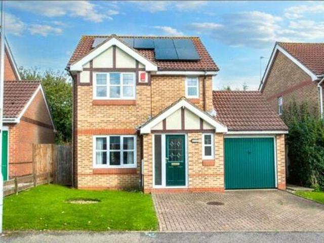 House for sale in Pouchen End, Hertfordshire