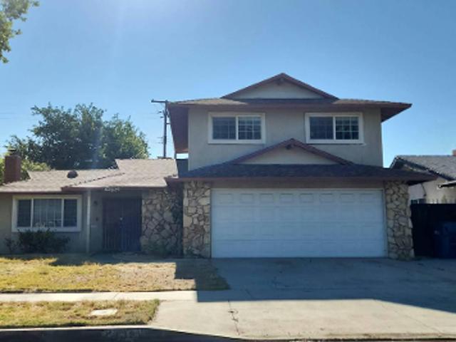 House for sale in Lancaster, California
