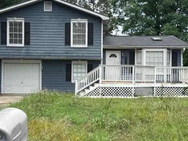 House for sale in Fairburn, Georgia