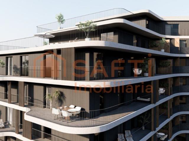 Apartamento venda em Oliveira do Douro, Vila Nova De Gaia