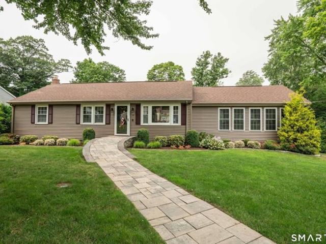 House for sale in Farmington, Connecticut