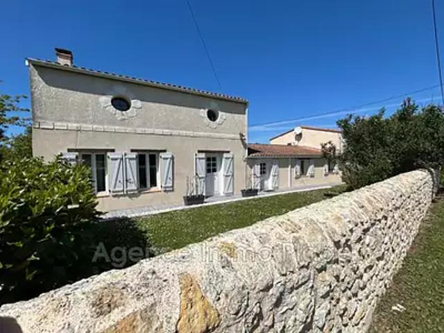 Maison vente à Lesparre-Médoc, Gaillan-en-médoc