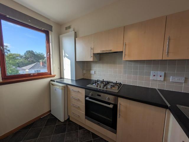 Studio for rent in Ballindoch, Scotland