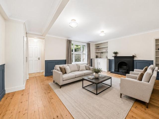 House for rent in Kentish Town, Greater London