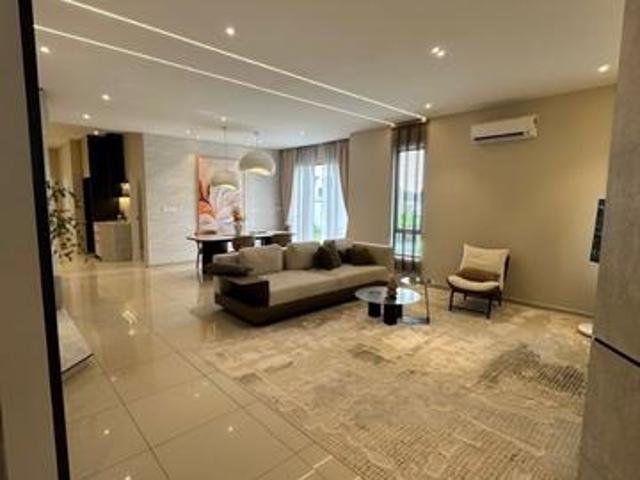 Terraced House for sale in Tanjong Sepat, Selangor