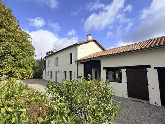 Maison vente à Gajoubert