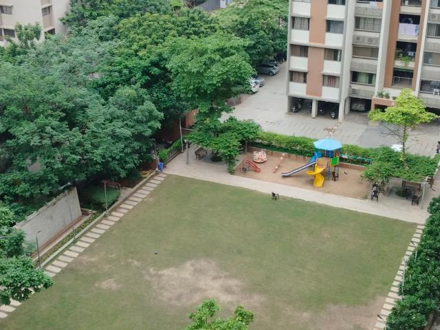 Flat for sale in Ahmadabad, Gujarat