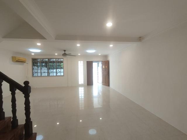 Terraced House for sale in Kuching, Bahagian Kuching