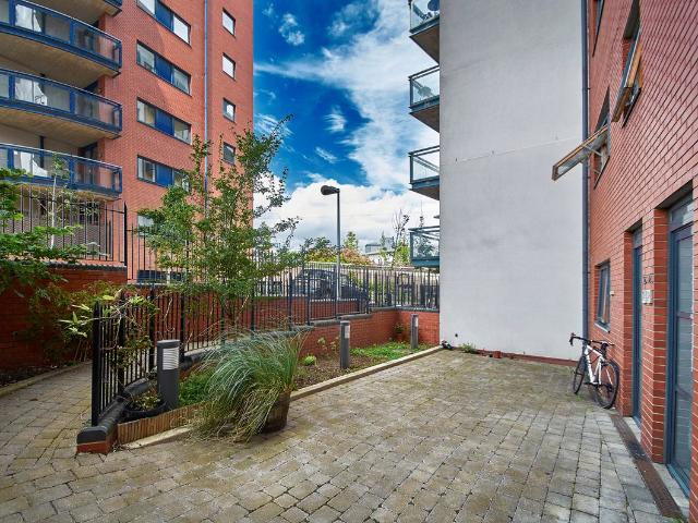 Apartment for rent in The Odyssey, Isle Of Dogs