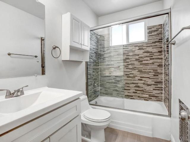 Apartment for rent in Beverly Hills