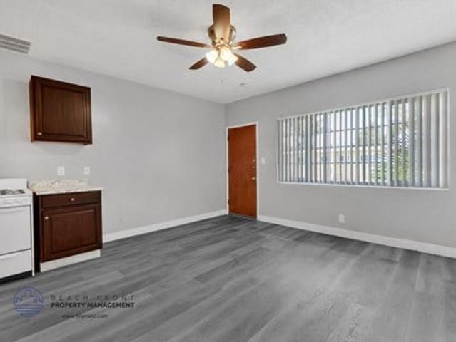 Apartment for rent in Hawthorne