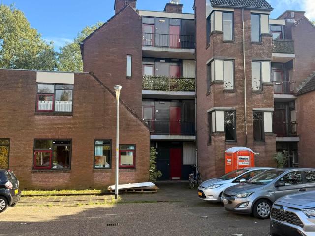 Appartement te huur in Bornholm, Hoofddorp