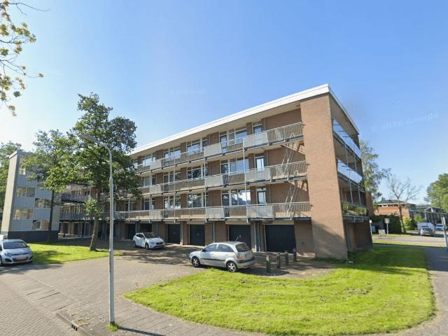 Appartement te huur in Krommenie, Zaanstad
