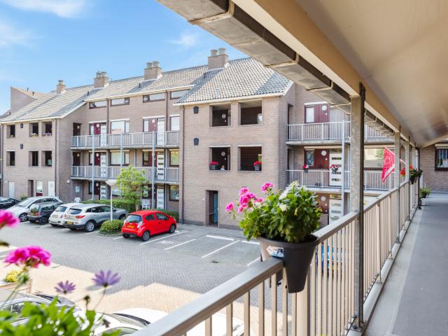 Appartement te huur in Ouderkerk Aan De Amstel, Noord Holland