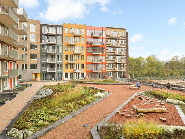 Appartement te huur in Diemen, Noord Holland