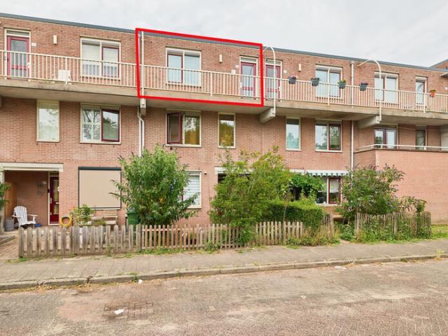 Appartement te huur in Huizen, Noord Holland