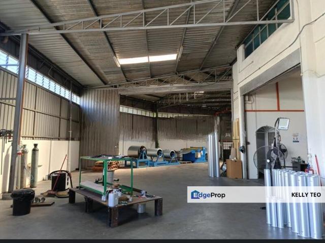 Warehouse for sale in Sendayan Village, Negeri Sembilan